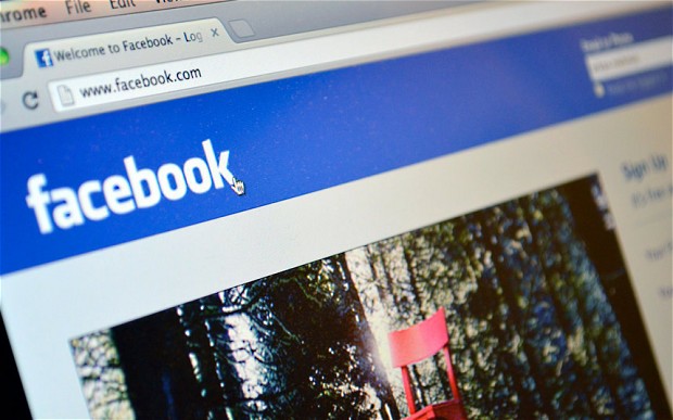 Facebook 'Suffers December Traffic Dip As It Reaches Saturation Point