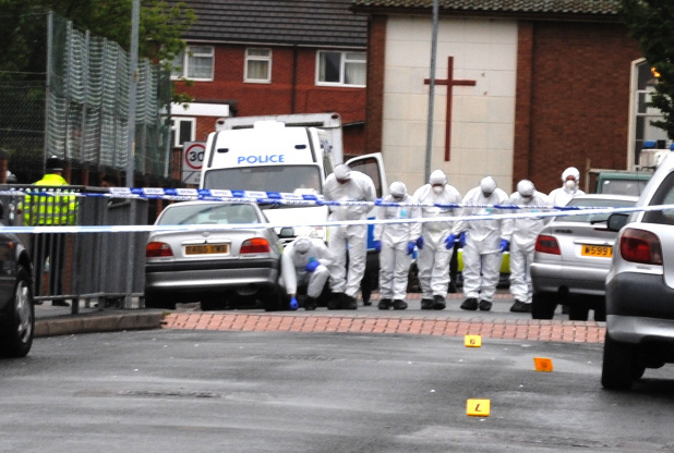 Anti-Terror Police  Drafted In To investigate Mosque In The West Midlands