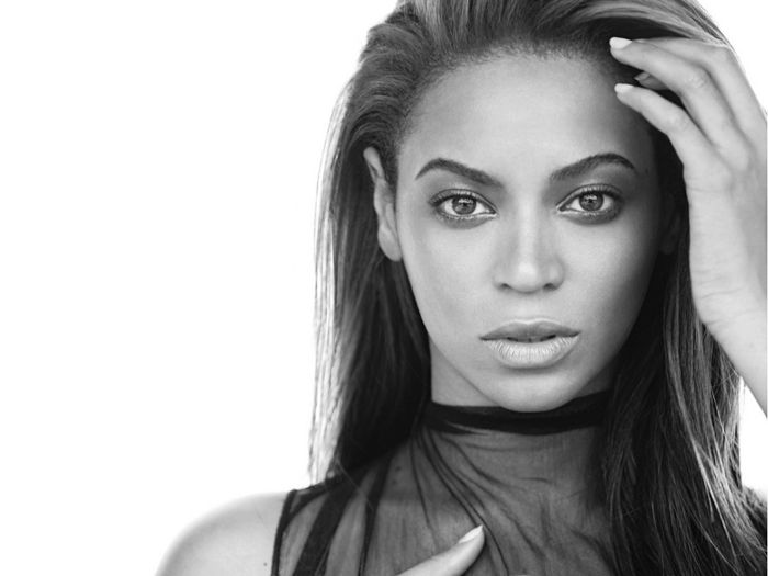 Beyonce's Album Breaks iTunes Sales Record