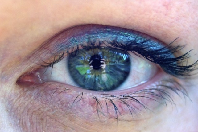 Reflected Eye Photos Could Help Solve Crimes