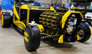 Lego Car made up of 500000 Lego bricks and 256 pistons