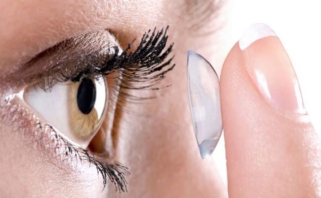 Google Unveils Contact Lens For Diabetics