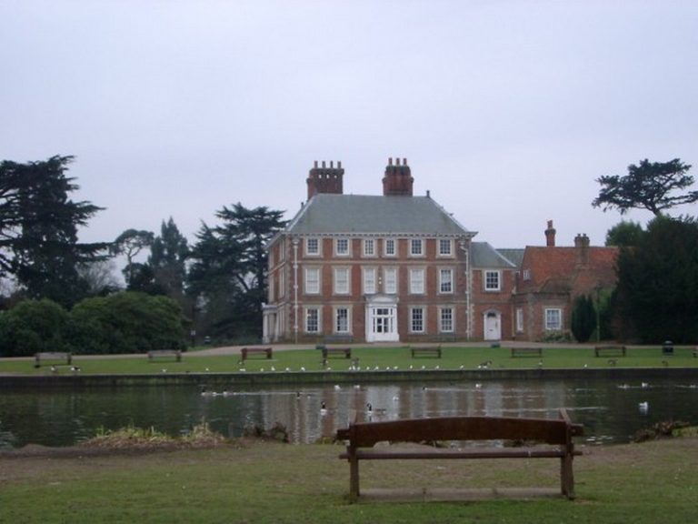 Forty Hall Museum and Gardens 768x576