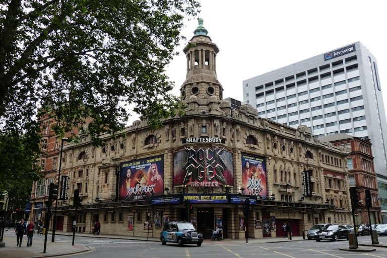 Shaftesbury Theatre 768x513