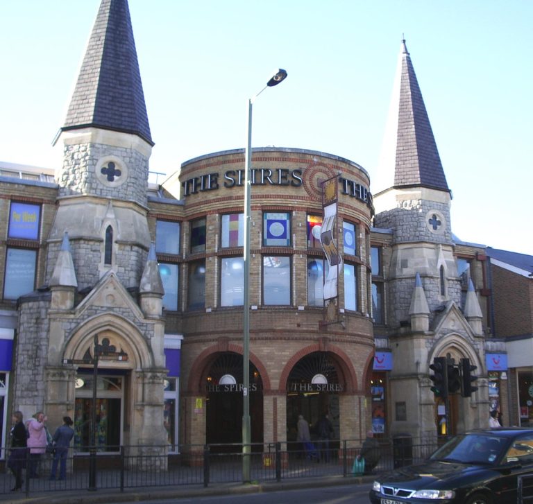 Spires Shopping Centre 768x727