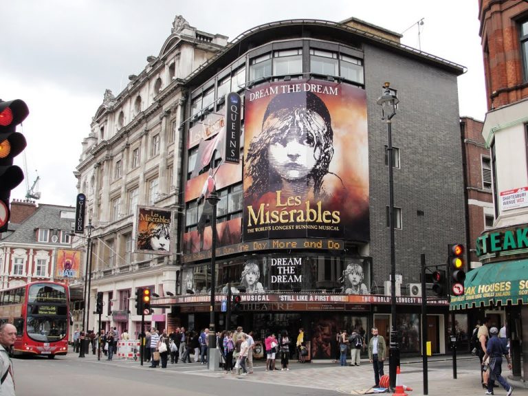 The Queens Theatre 768x576