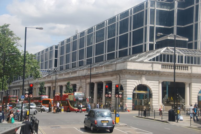 Victoria Place Shopping Centre 768x514
