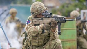 skynewsdefencearmyexpo7256082 Access to London