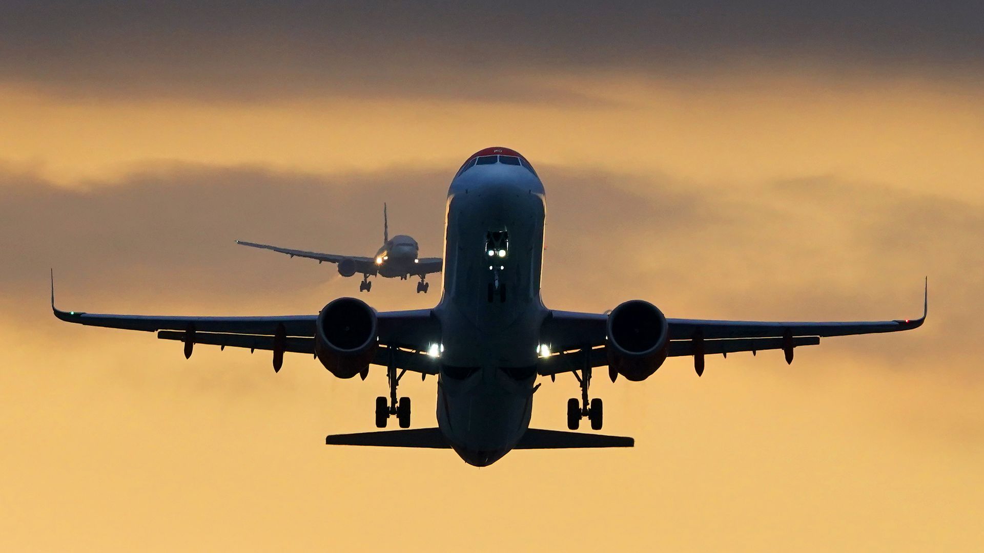 skynews-airplane-plane-aircraft_7262822 – Access to London