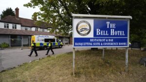 skynews-bell-hotel-epping_7271039 – Access to London
