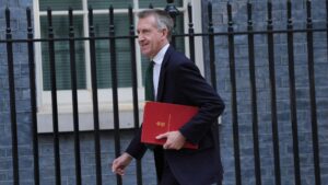 skynewsdanjarvisdowningstreet7280689 Access to London