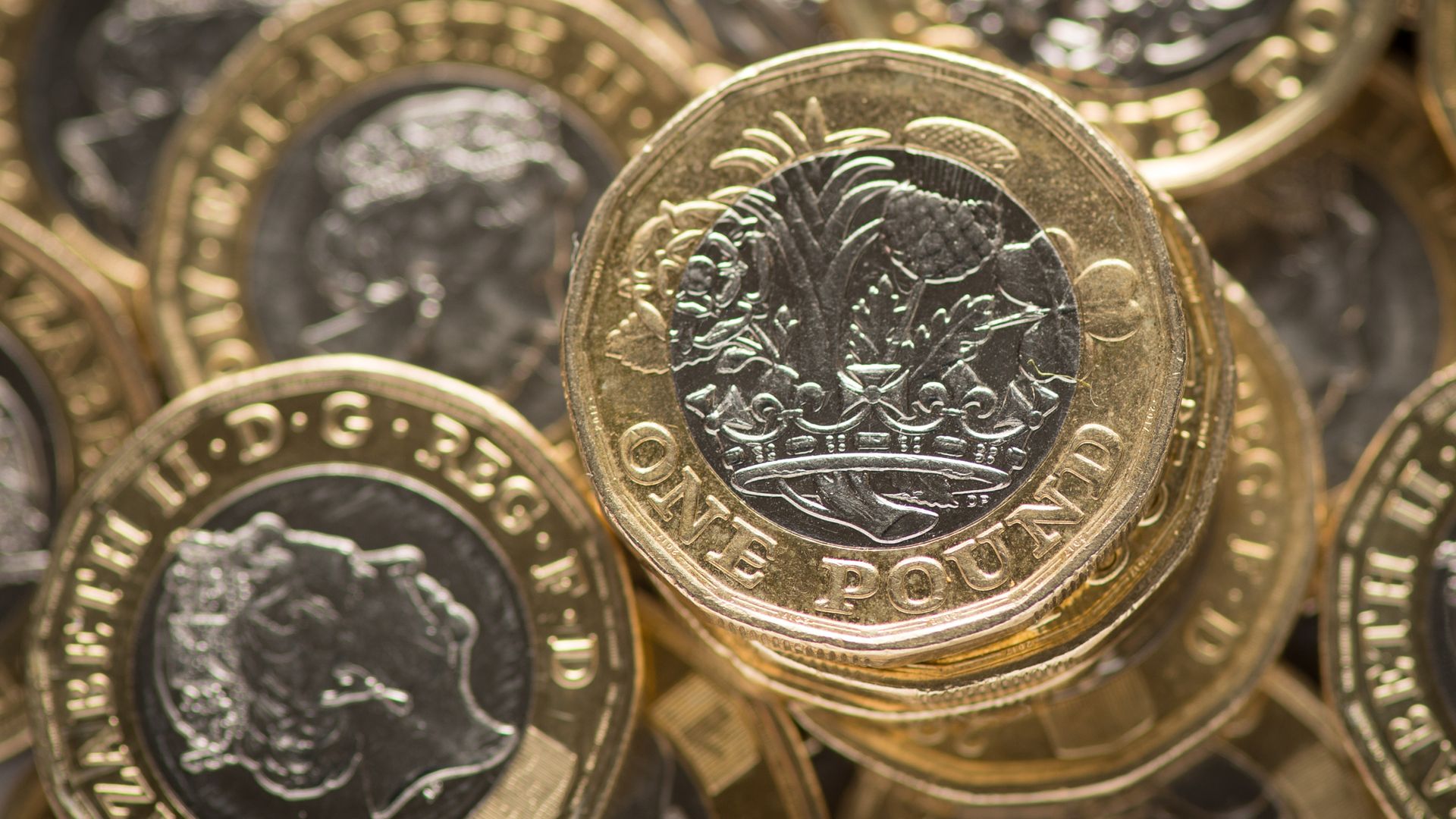 skynews-uk-economy-gdp_6302114 – Access to London