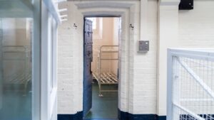 skynewsprisonjailcellfile6916492 Access to London