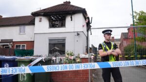 skynewsmiddlesbroughfire73332221 Access to London