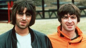skynewsoasisknebworthliamgallagher55168561 Access to London
