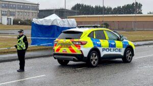 skynewspoliceelliotindustrial7312858 Access to London