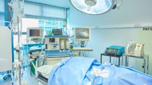 skynewsukhospitaloperatingtheatre7315186 Access to London