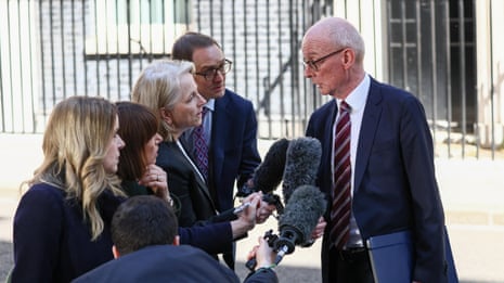 Cabinet members show support for Keir Starmer outside No 10 – video