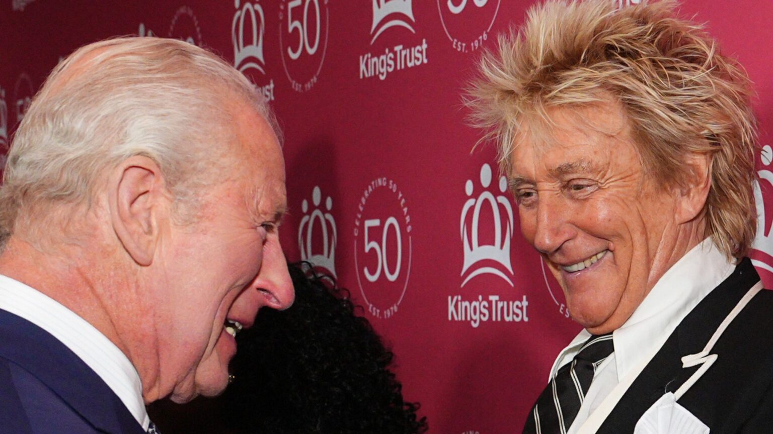 'You put that little ratbag in his place,' Rod Stewart tells King